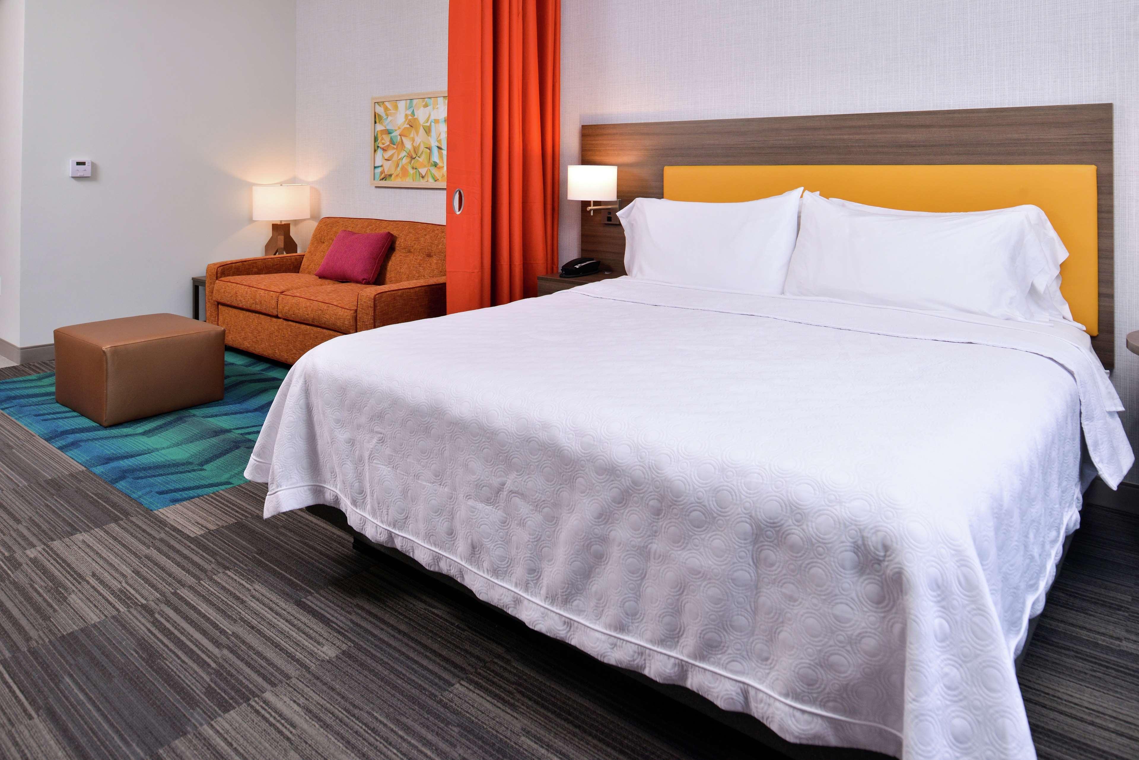 Hotel Home2 By Hilton Downtown Channel District Tampa