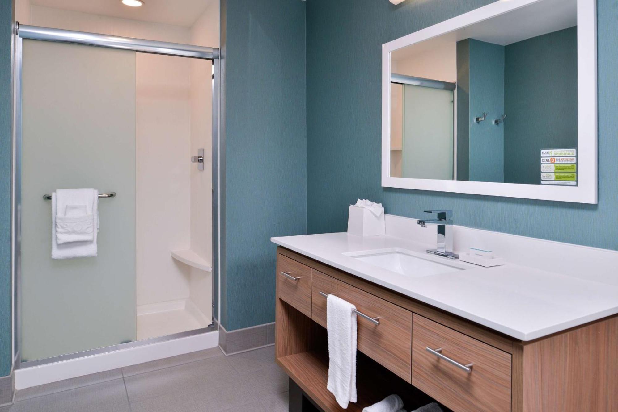 Home2 By Hilton Downtown Channel District Hotel 3*