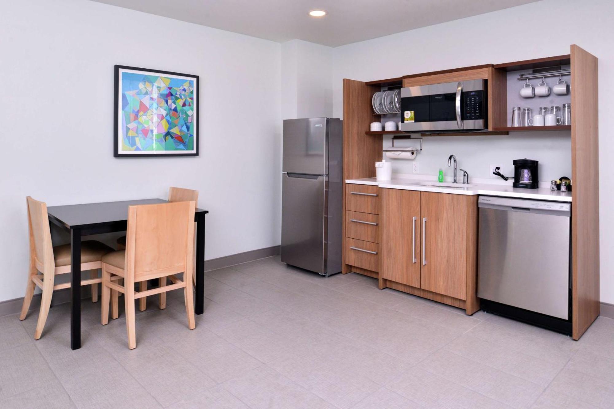 Home2 By Hilton Downtown Channel District 3* Tampa