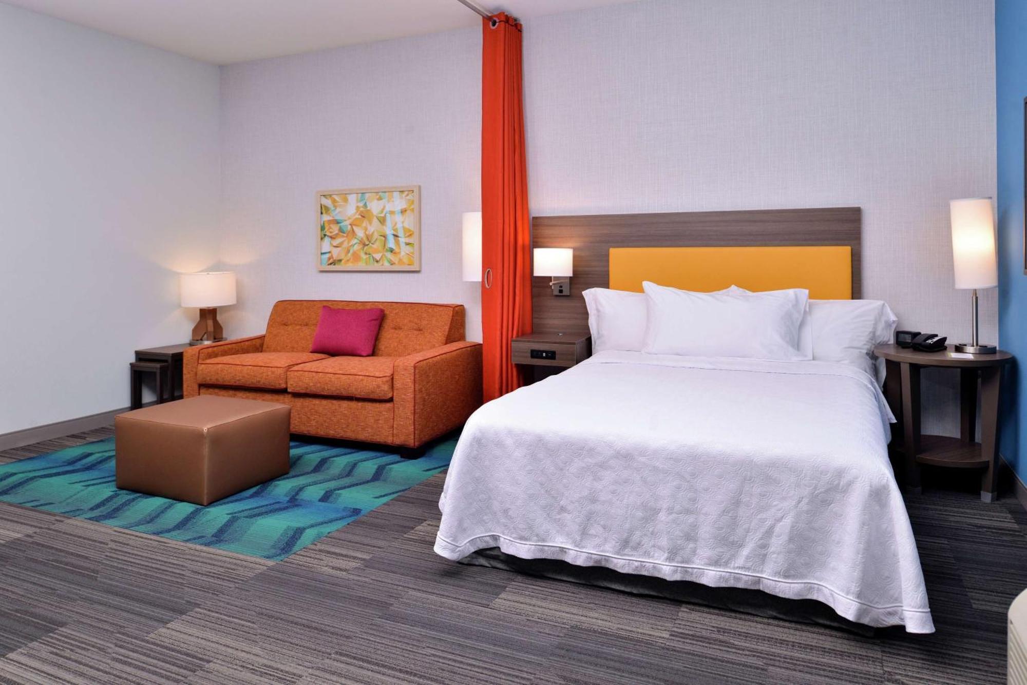 Home2 By Hilton Downtown Channel District Hotel 3*